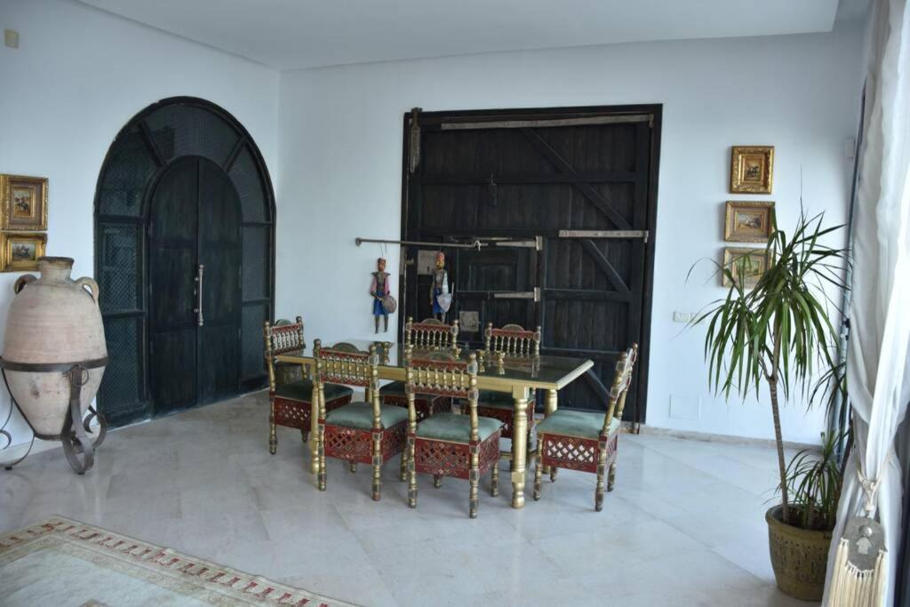 Villa Hannibal Douar ech Chott المظهر الخارجي الصورة